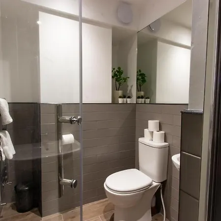 Διαμέρισμα Modern And Spacious 4 Bedroom House In Connelly Station Δουβλίνο