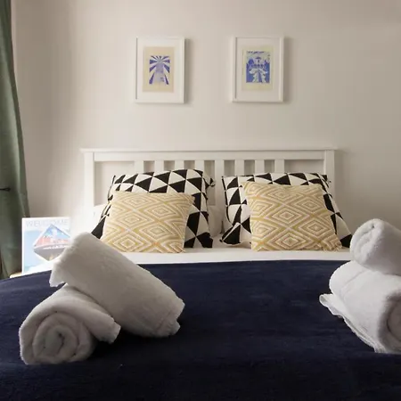 Apartment Modern And Spacious 4 Bedroom House In Connelly Station Dublin